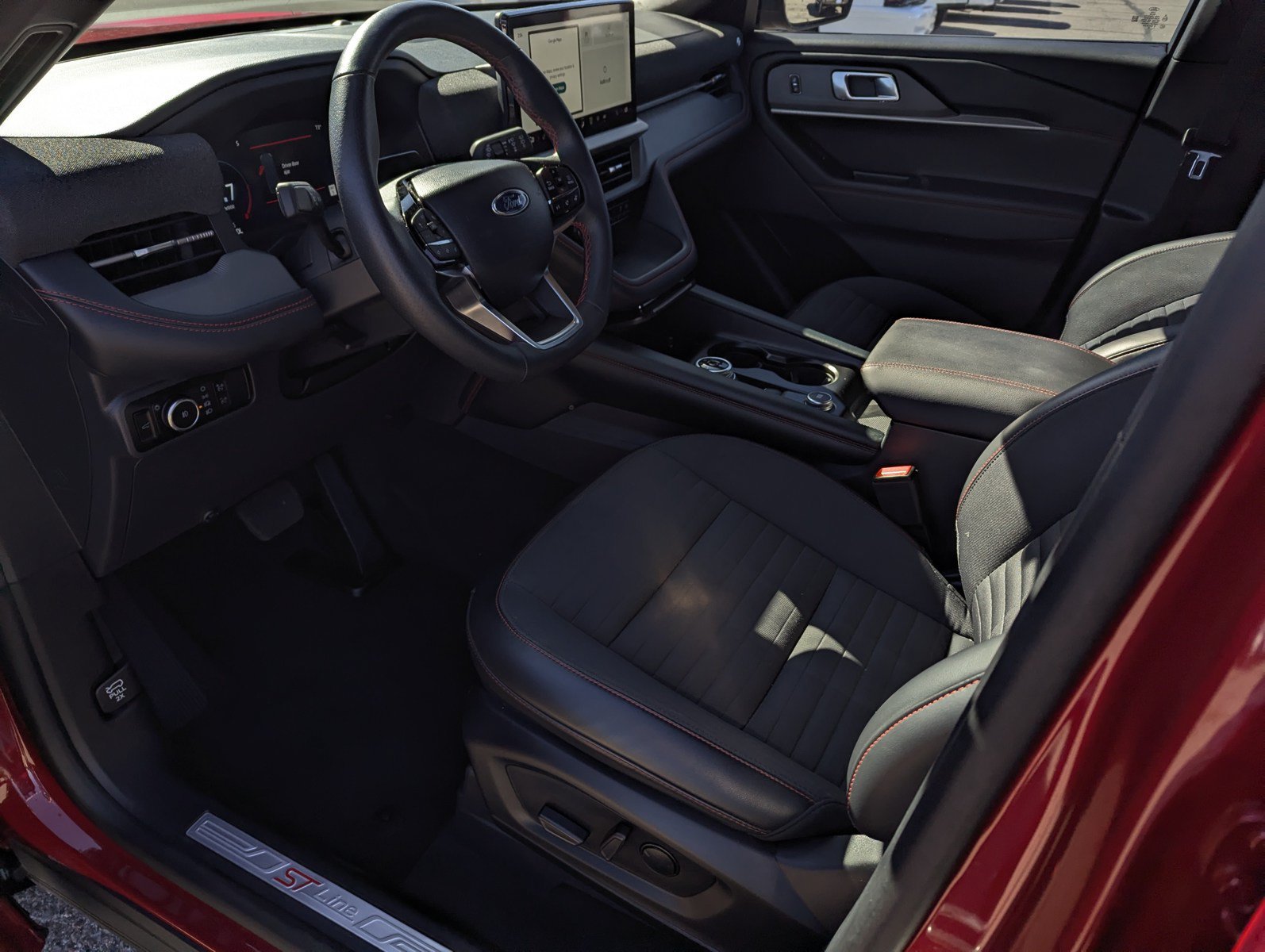 Certified 2025 Ford Explorer ST-Line RWD image 10