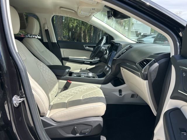 Certified 2023 Ford Edge Titanium w/ Cargo Accessory Package AWD/4WD image 17