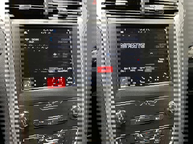 Certified 2019 Ford Fusion SE image 18