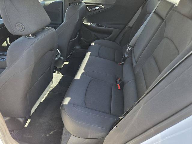 Used 2025 Chevrolet Malibu LT FWD image 14