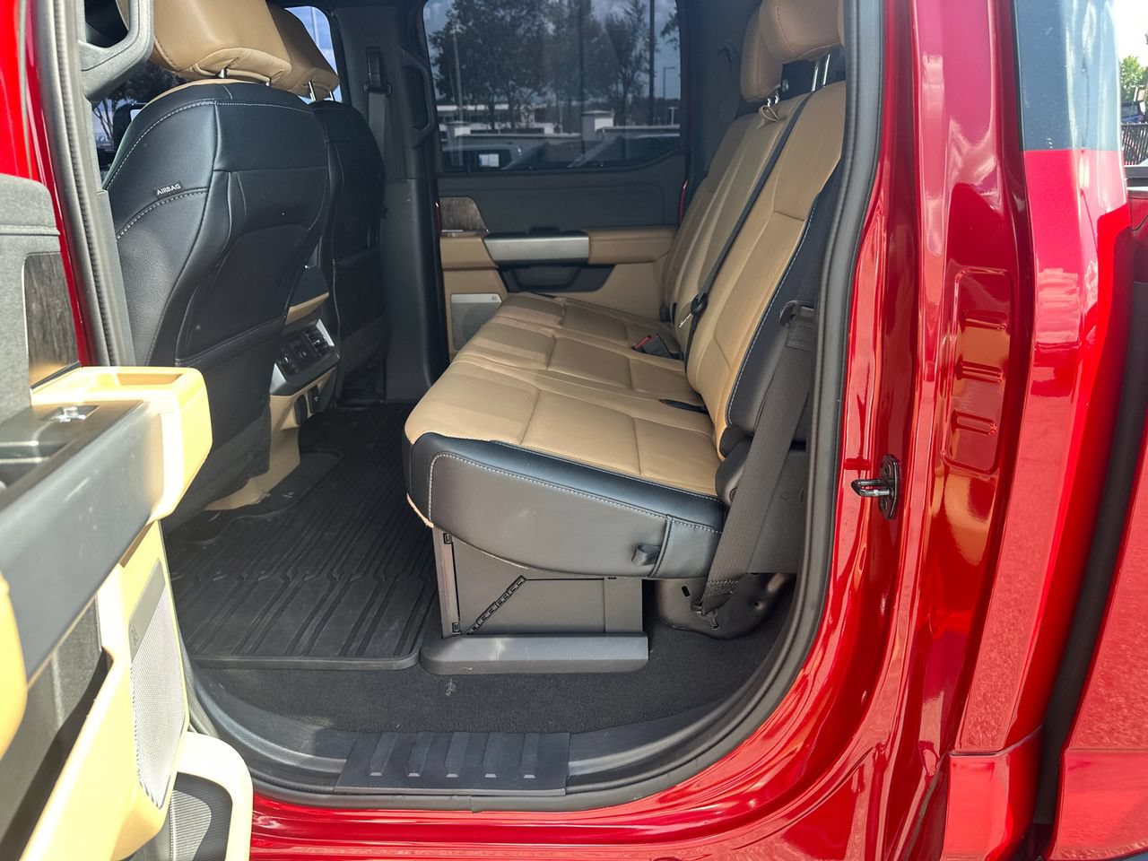 Certified 2023 Ford F450 Lariat w/ Lariat Ultimate Package AWD/4WD image 22