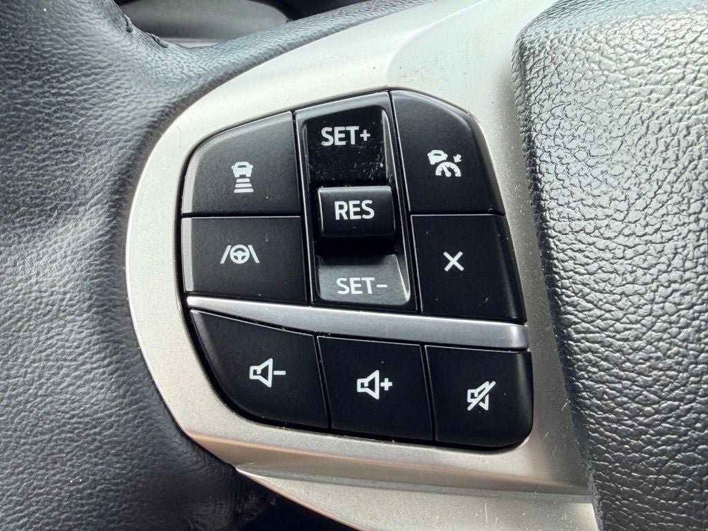 Certified 2023 Ford Explorer XLT w/ Equipment Group 202A RWD image 23