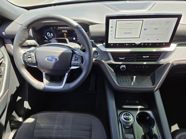 Certified 2025 Ford Explorer ST-Line w/ Premium Package AWD/4WD image 11