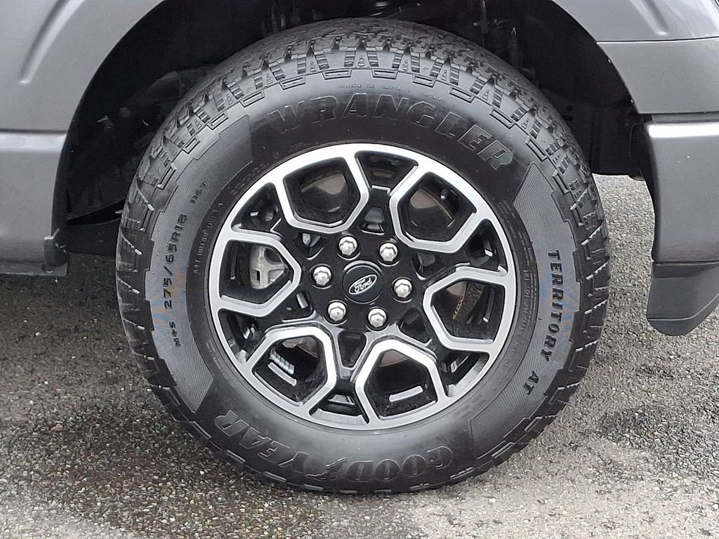 Certified 2022 Ford F150 XL w/ STX Appearance Package AWD/4WD image 8