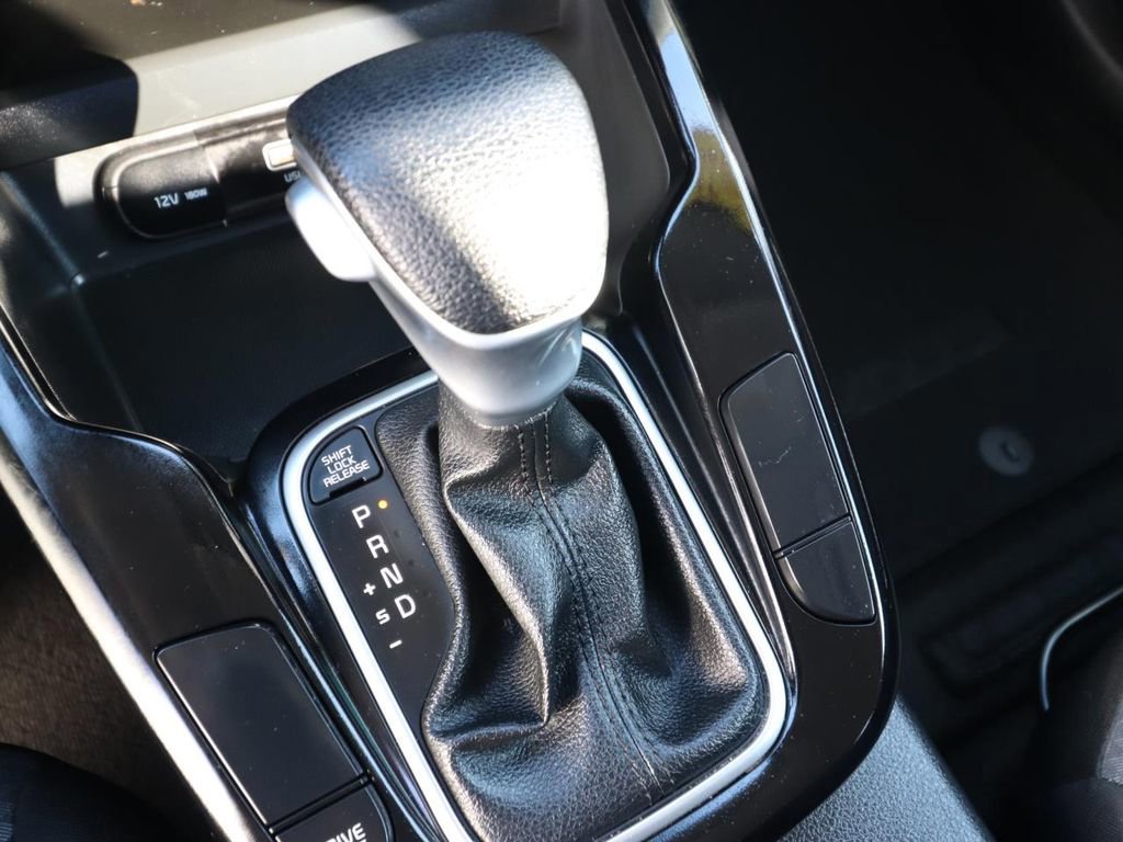 Used 2025 Kia Soul LX w/ LX Technology Package image 21