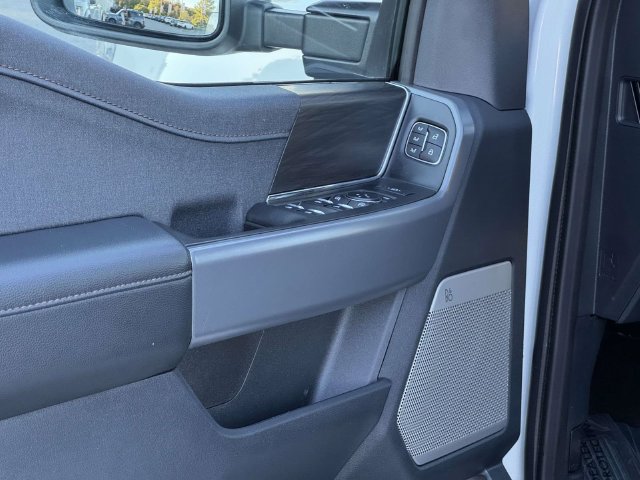 Certified 2024 Ford F150 Lariat w/ FX4 Off-Road Package AWD/4WD image 16
