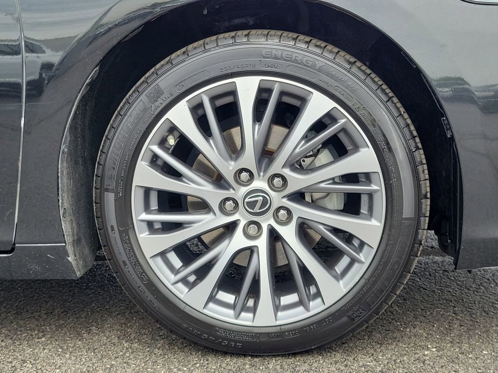 Used 2019 Lexus ES 350 w/ Premium Package FWD image 9