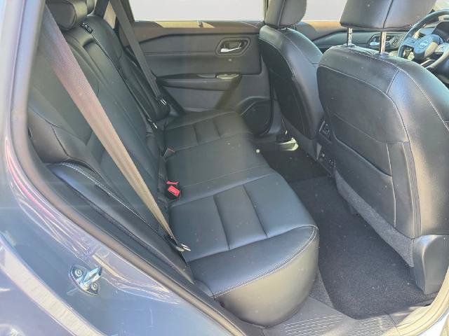 Used 2023 Nissan Rogue SL w/ SL Premium Package AWD/4WD image 8