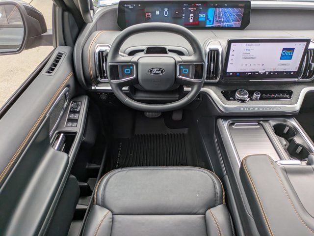 Certified 2026 Ford Expedition Tremor image 18