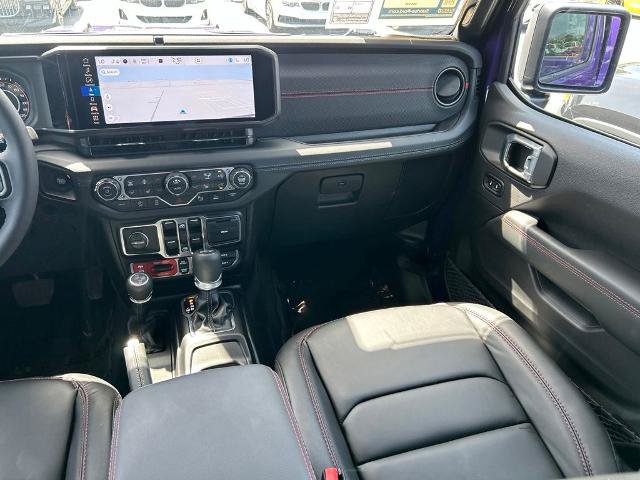 Used 2026 Jeep Wrangler Unlimited Rubicon AWD/4WD image 10
