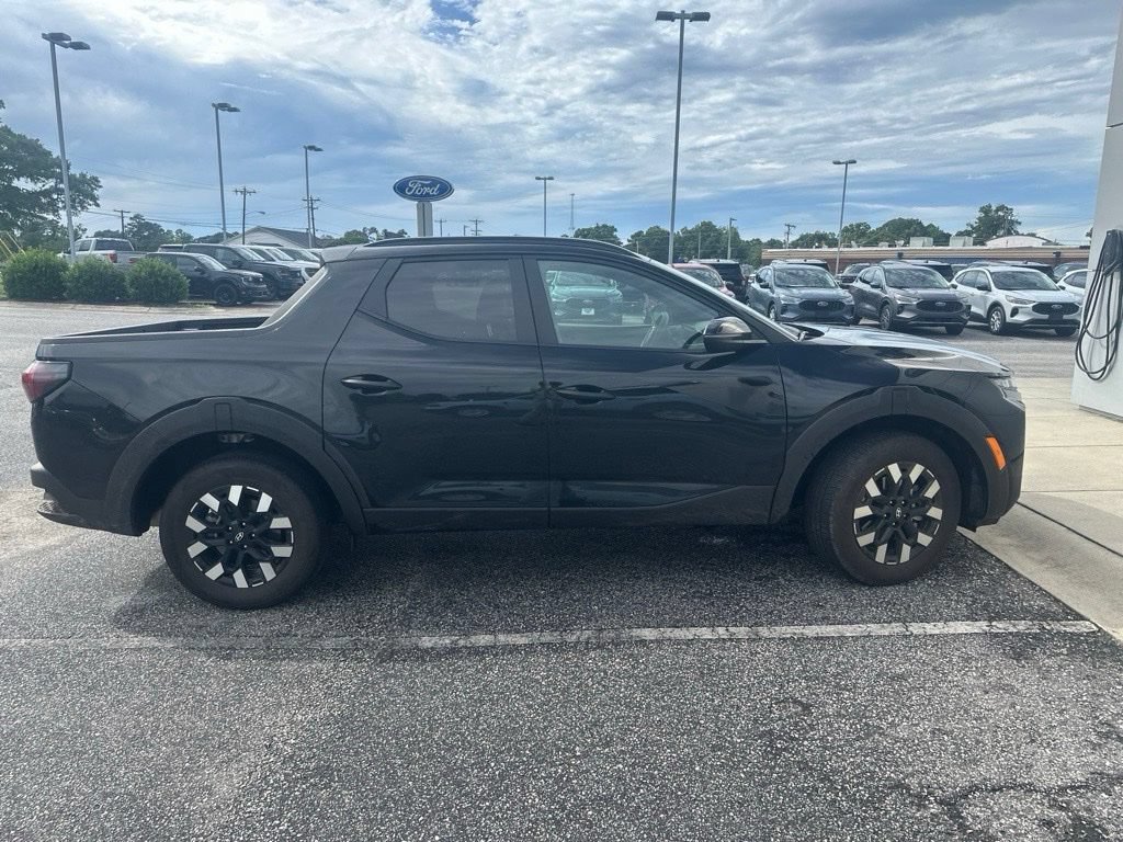 Used 2026 Hyundai Santa Cruz SEL FWD image 6