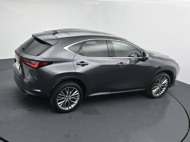 Used 2024 Lexus NX 350 AWD w/ Vision Package image 31