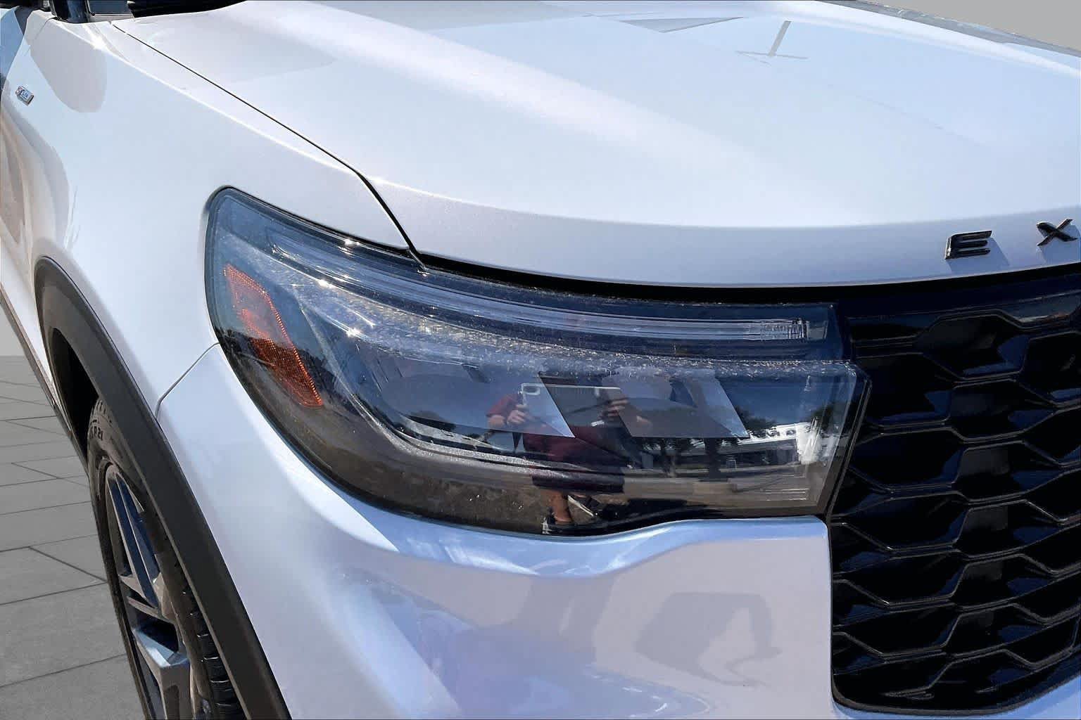 Certified 2026 Ford Explorer ST-Line w/ ST-Line Street Pack RWD image 26