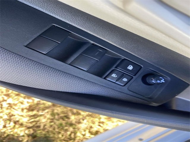 Used 2023 Toyota Corolla LE w/ LE Convenience Package image 18