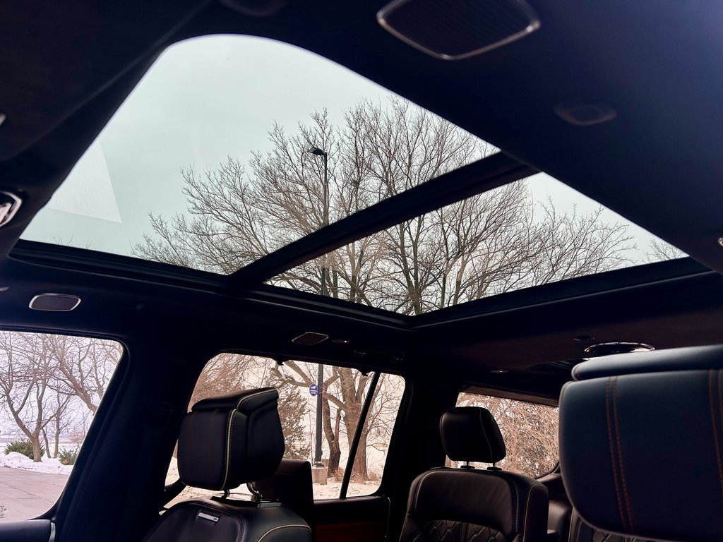 Used 2022 Jeep Grand Wagoneer Series III w/ Rear Seat Video Group 1 image 36