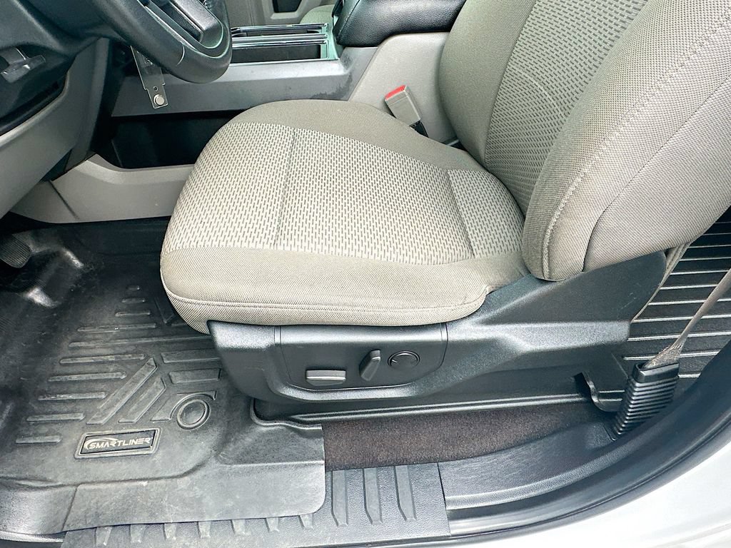 Certified 2019 Ford F150 XLT w/ Equipment Group 302A Luxury AWD/4WD image 9
