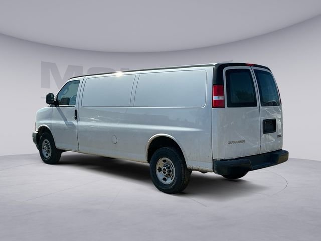 Used 2023 GMC Savana 3500 Extended w/ Driver Convenience Package image 5