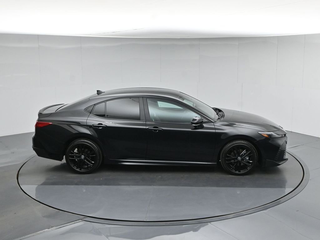 Used 2025 Toyota Camry SE w/ Convenience Package FWD image 41
