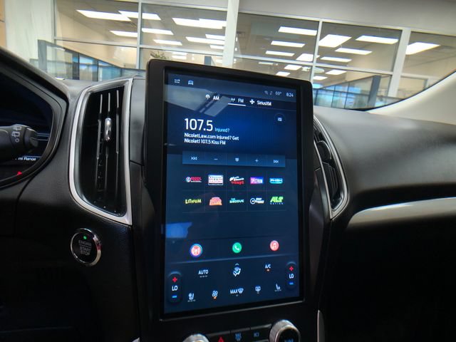 Certified 2024 Ford Edge SEL w/ Convenience Package AWD/4WD image 15