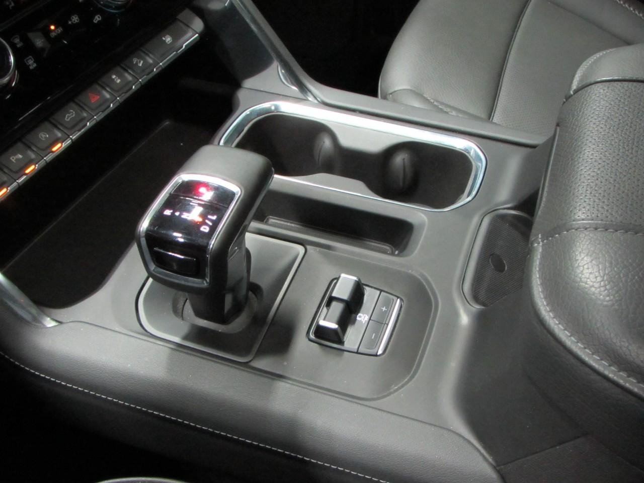 Used 2023 GMC Sierra 1500 Denali w/ Denali Reserve Package AWD/4WD image 31