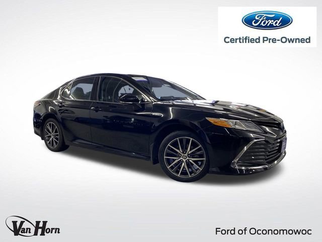 Used 2021 Toyota Camry XLE w/ Navigation Upgrade Package