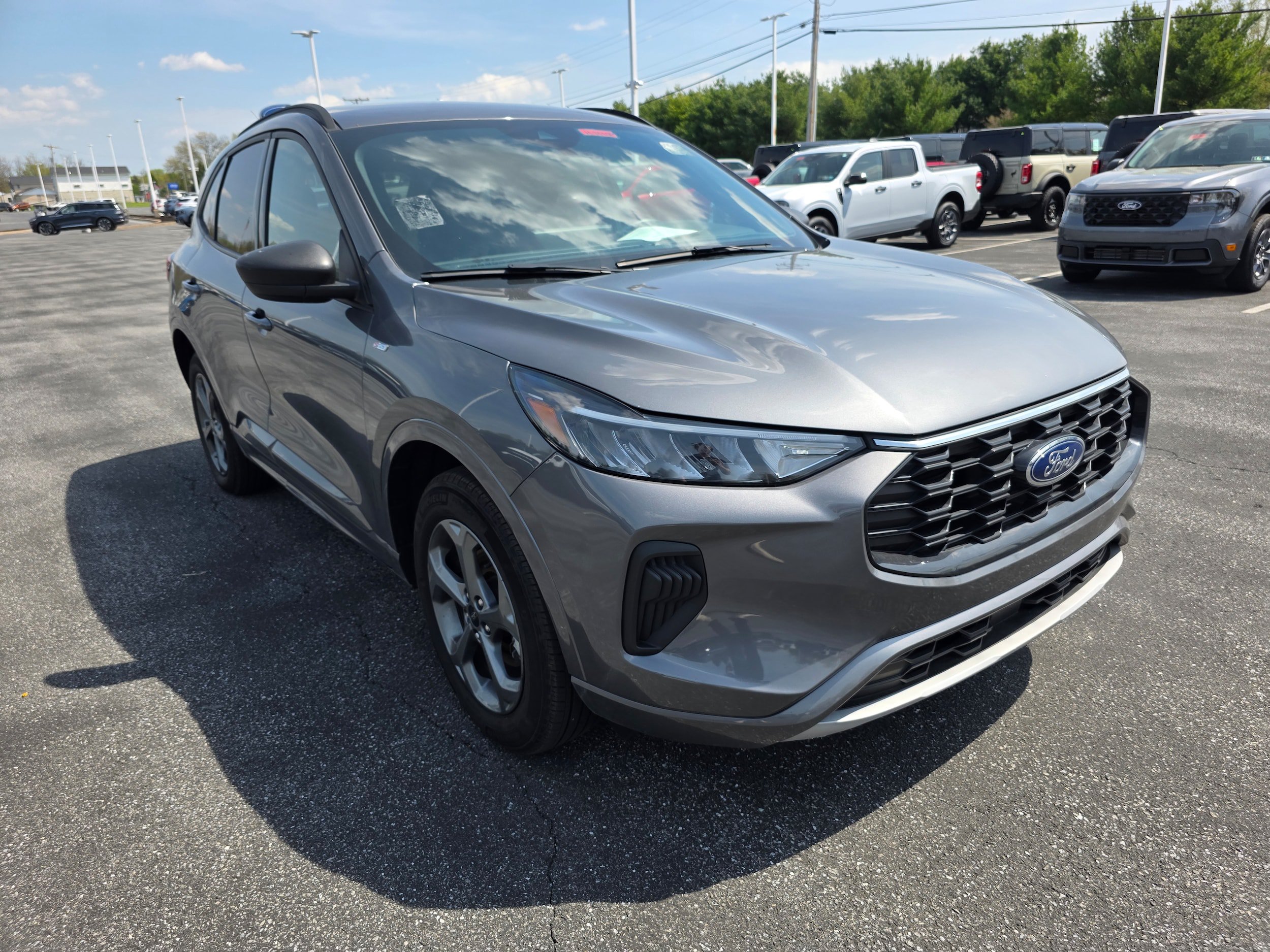 Certified 2024 Ford Escape ST-Line w/ Tech Pack #1 AWD/4WD image 7