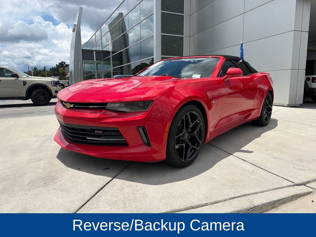 Used 2017 Chevrolet Camaro LT RWD image 4