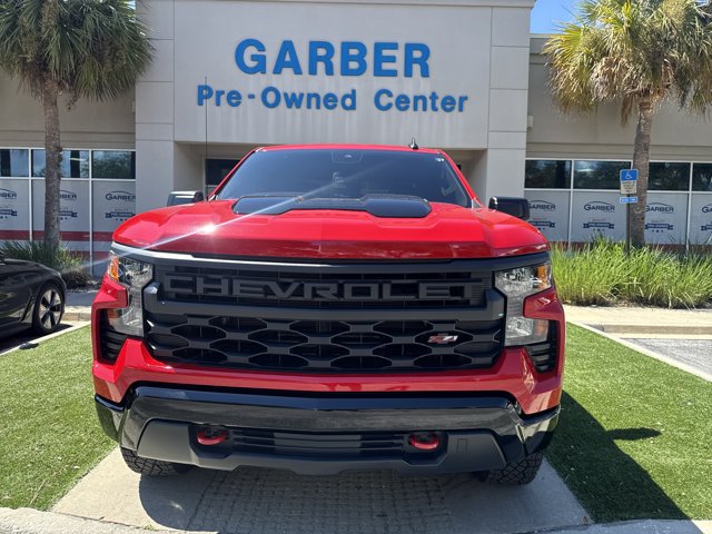 Used 2025 Chevrolet Silverado 1500 Custom Trail Boss AWD/4WD image 9