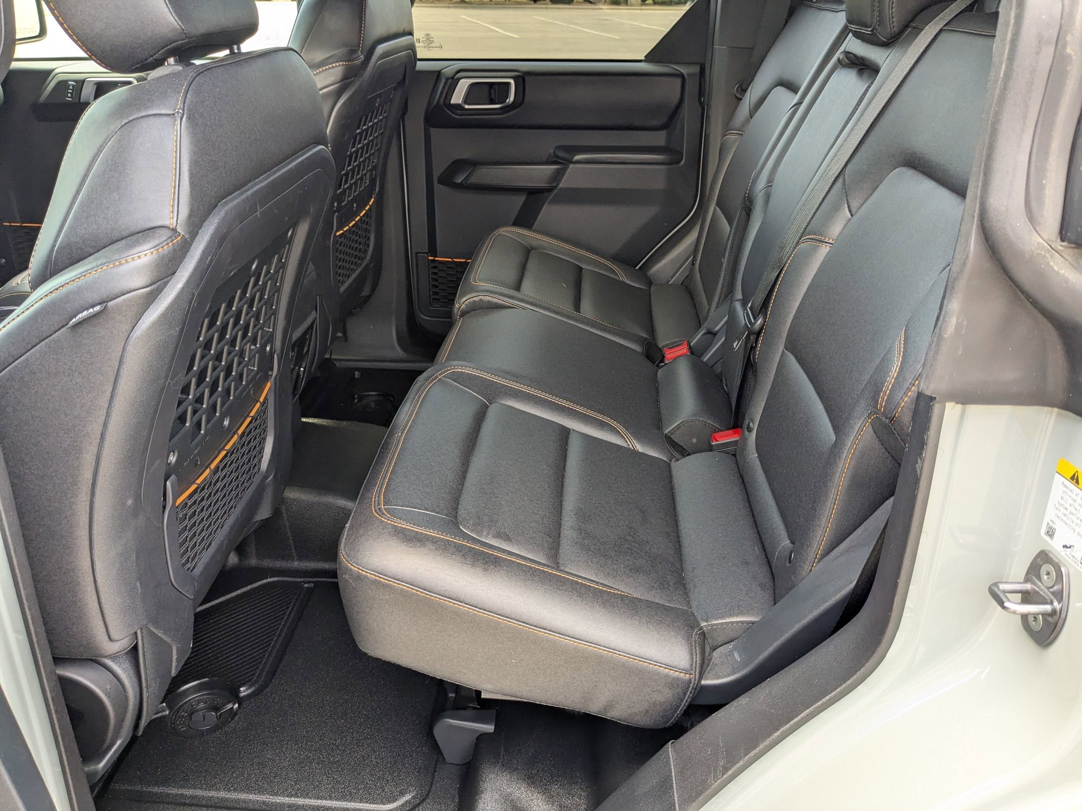 Certified 2024 Ford Bronco Badlands AWD/4WD image 32