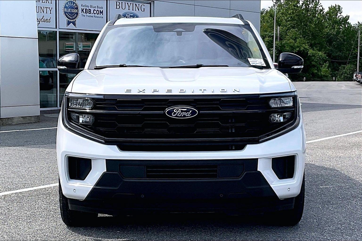 Certified 2025 Ford Expedition Max Active AWD/4WD image 2