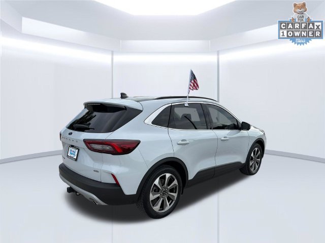 Certified 2025 Ford Escape Platinum w/ Premium Technology Package FWD image 11