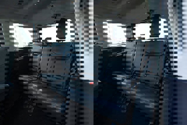 Certified 2025 Ford Expedition Active image 11