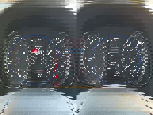 Used 2023 Hyundai Kona SE w/ Cargo Package image 23