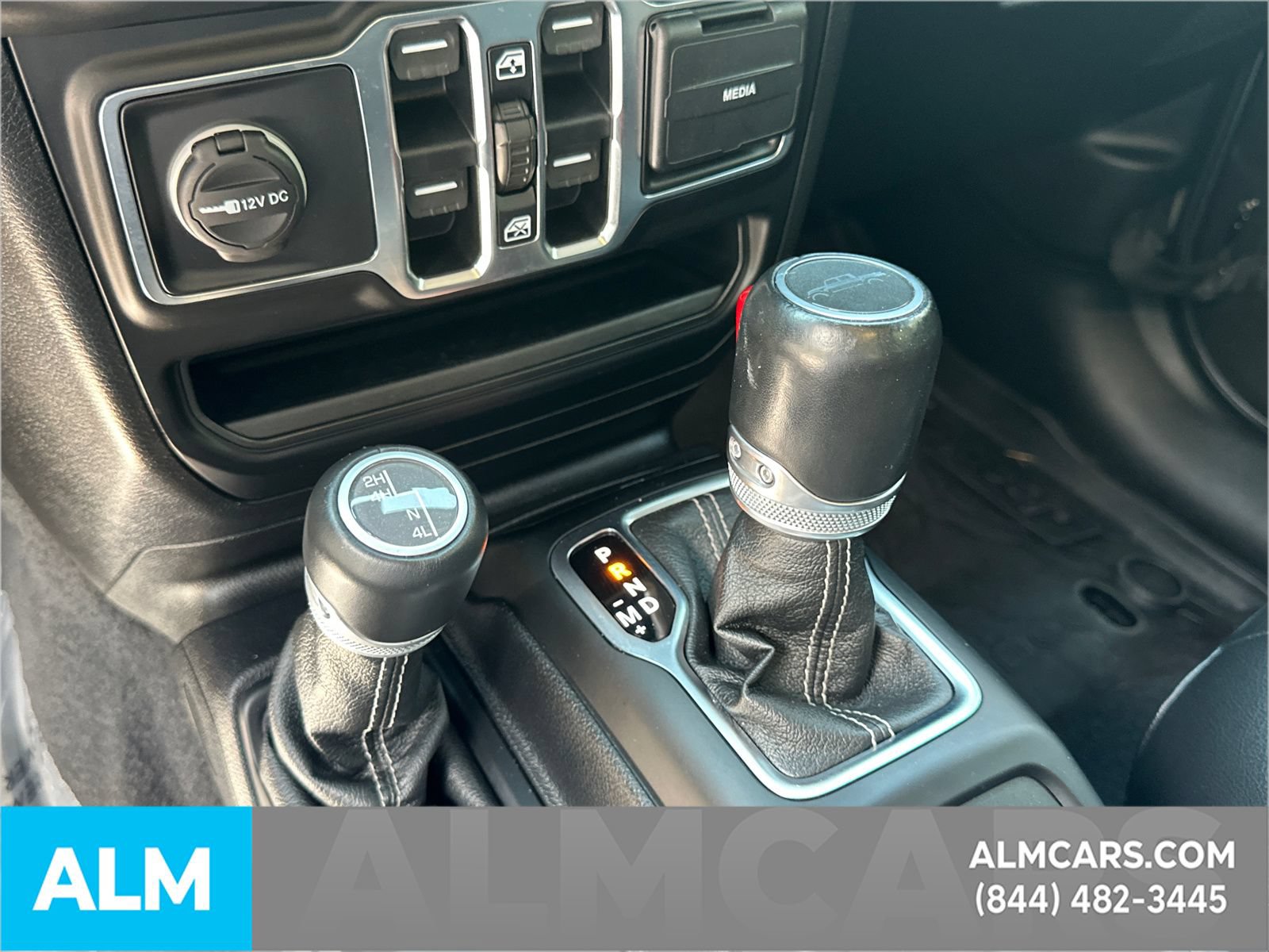 Used 2020 Jeep Gladiator Overland AWD/4WD image 35