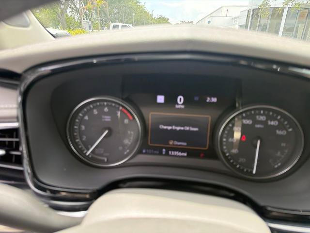 Used 2024 Cadillac XT6 Premium Luxury w/ Technology Package FWD image 13