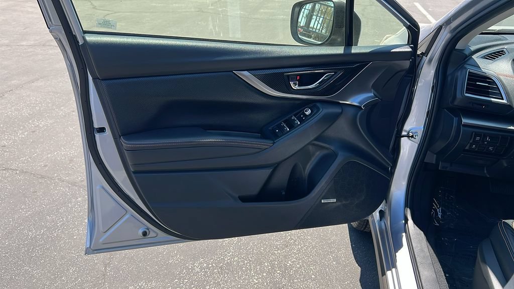 Used 2019 Subaru Crosstrek 2.0i Limited w/ Moonroof Package w/Navigation AWD/4WD image 12