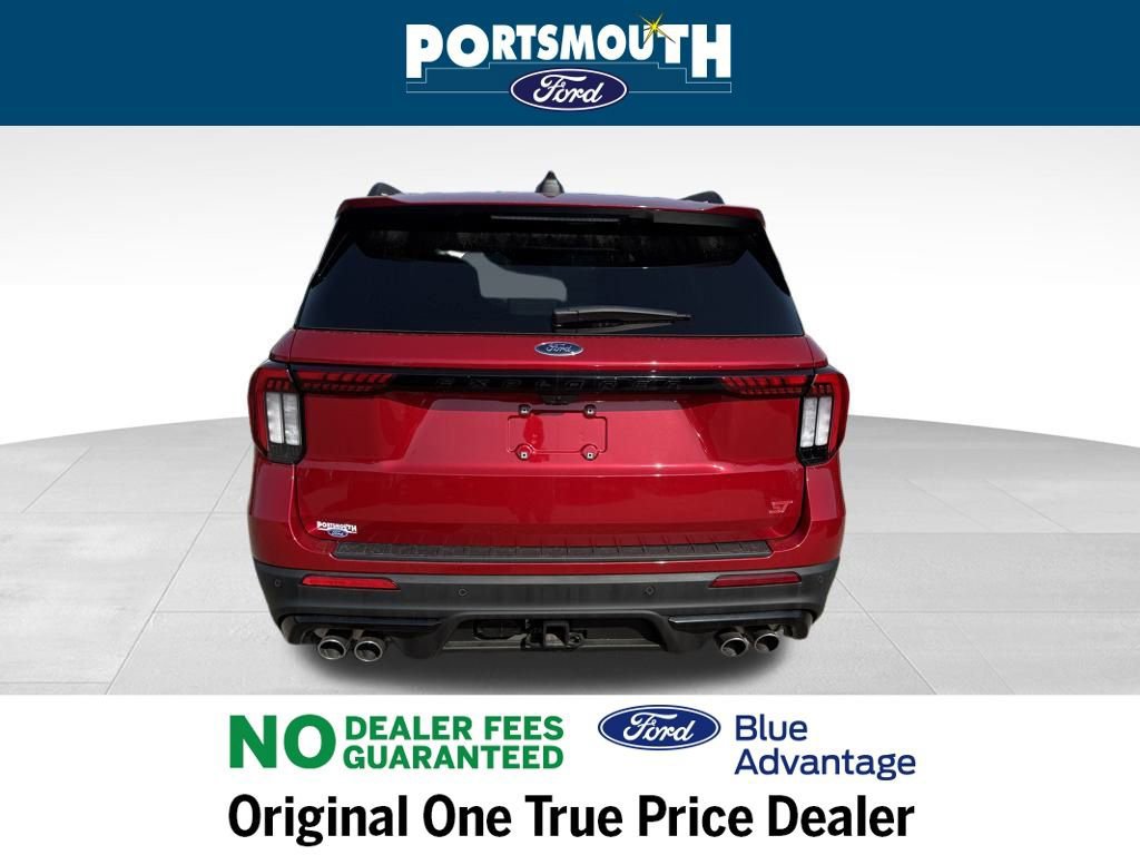 Certified 2025 Ford Explorer ST image 5