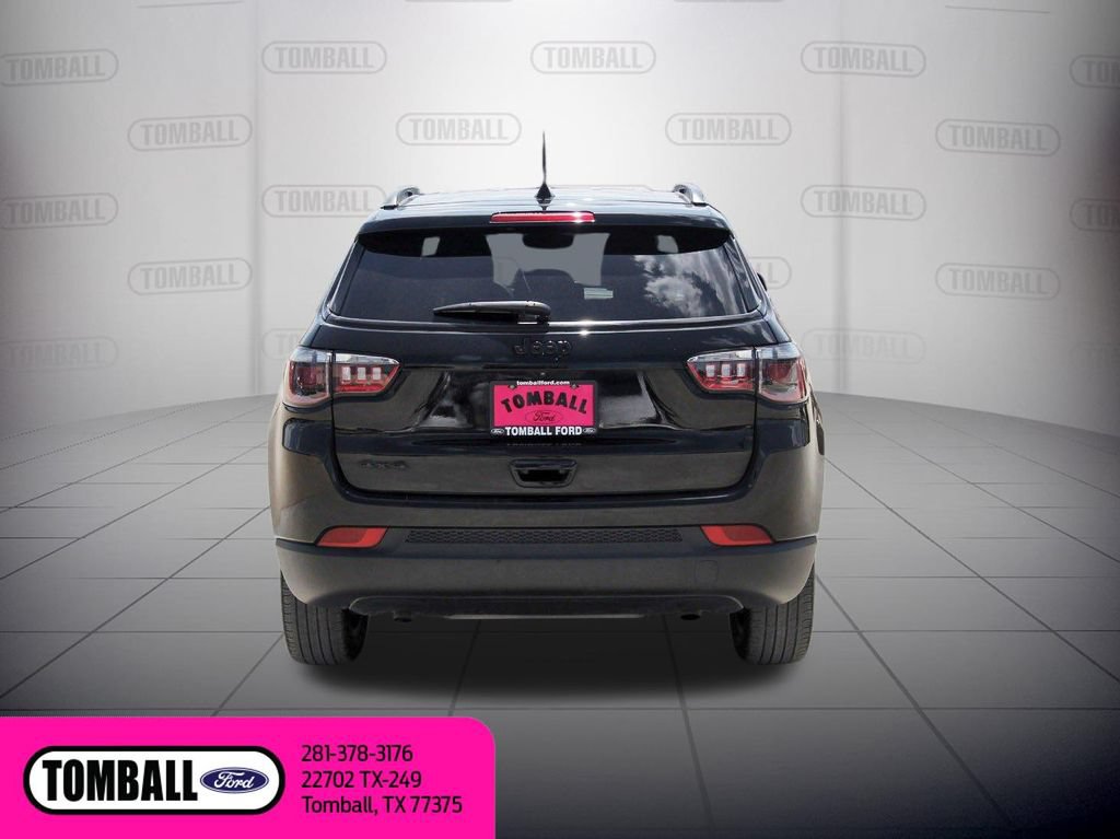 Used 2023 Jeep Compass Latitude AWD/4WD image 7