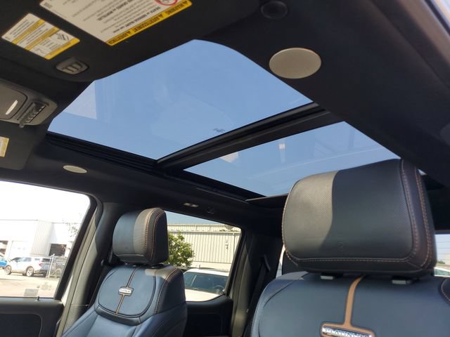 Certified 2023 Ford F350 Platinum AWD/4WD image 6