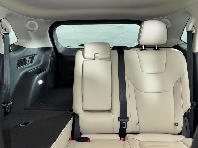 Certified 2022 Ford Edge Titanium image 12