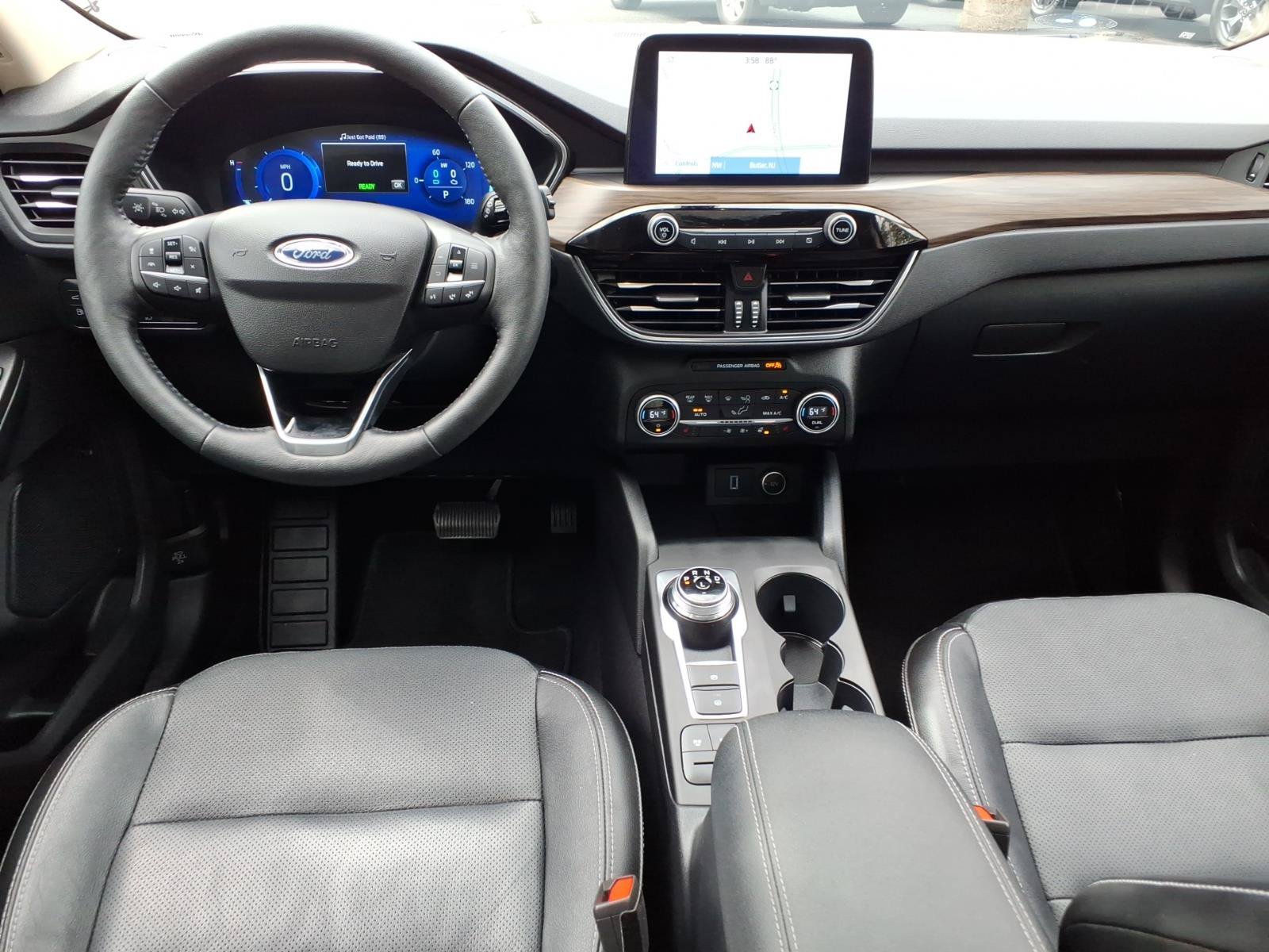 Certified 2020 Ford Escape Titanium AWD/4WD image 12