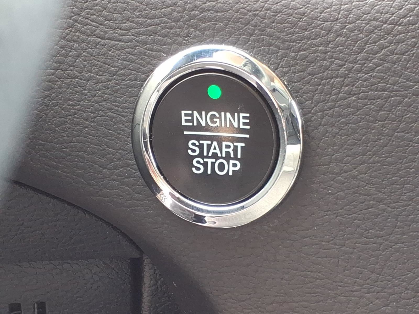 Certified 2024 Ford Edge Titanium image 18