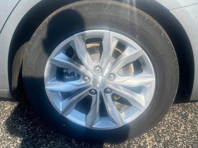 Used 2024 Chevrolet Malibu LT FWD image 39