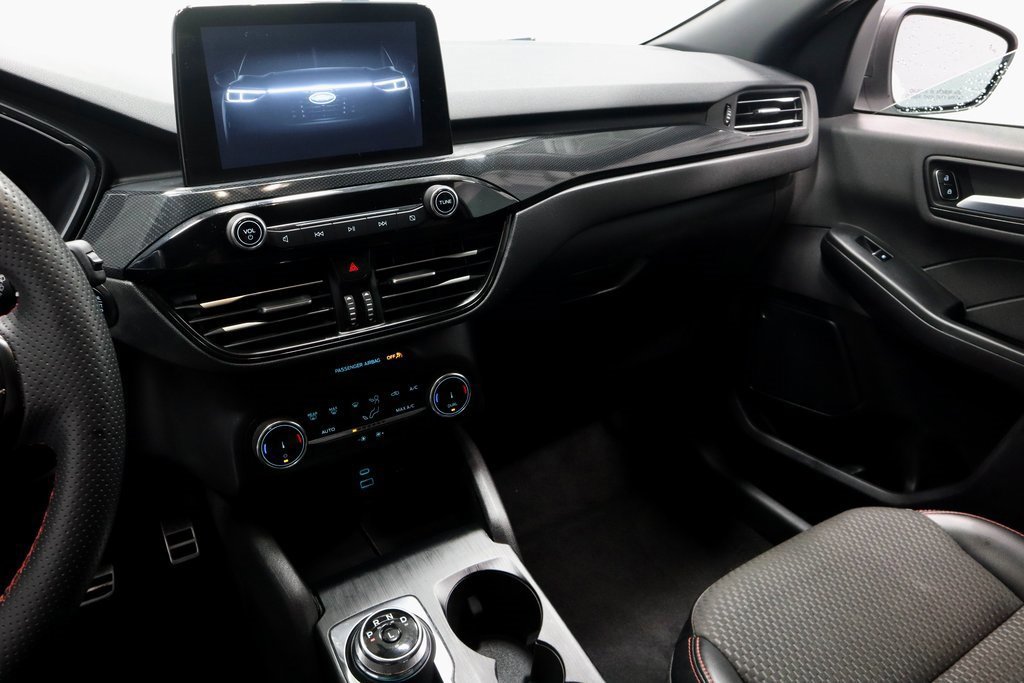 Certified 2023 Ford Escape ST-Line image 30