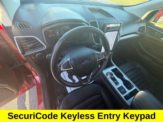 Certified 2022 Ford Edge SEL w/ Convenience Package AWD/4WD image 10