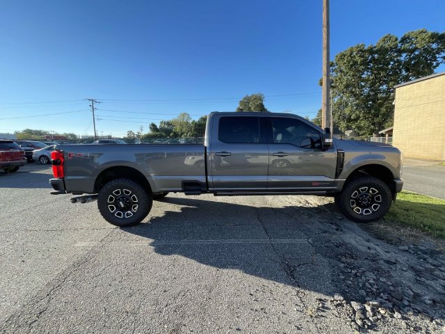 Certified 2026 Ford F350 Platinum w/ FX4 Off-Road Package AWD/4WD image 8