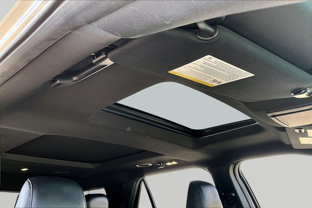 Certified 2019 Ford Explorer Limited w/ Class III Trailer Tow Package image 22