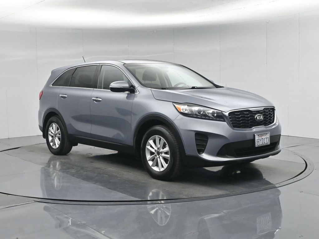 Used 2020 Kia Sorento LX image 10
