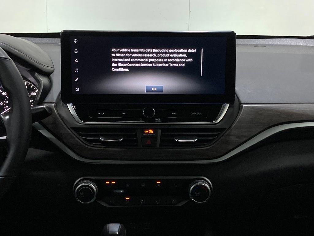 Used 2024 Nissan Altima 2.5 SV w/ SV Premium Package image 22