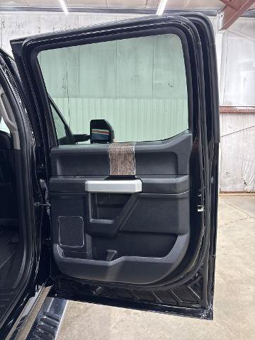 Certified 2017 Ford F350 Lariat w/ Chrome Package AWD/4WD image 16
